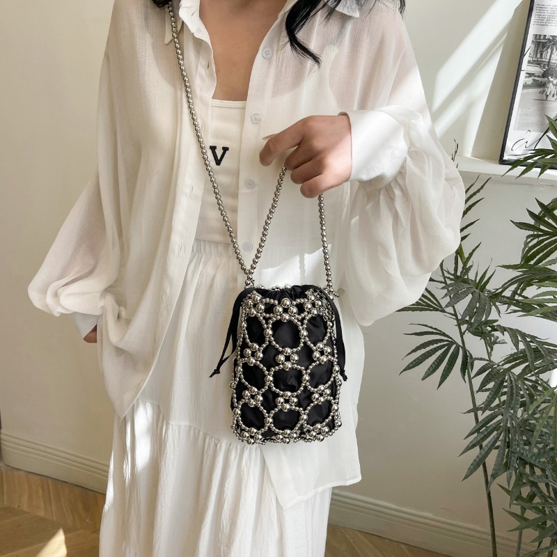 Белые сумки-ведра с бисером, н – обзор и цена Luxury Bags On Sales